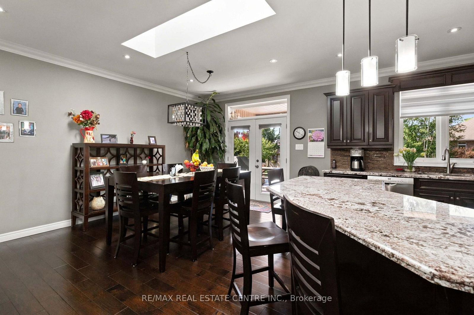 99 Magnolia Drive • Norfolk, ON photo 21