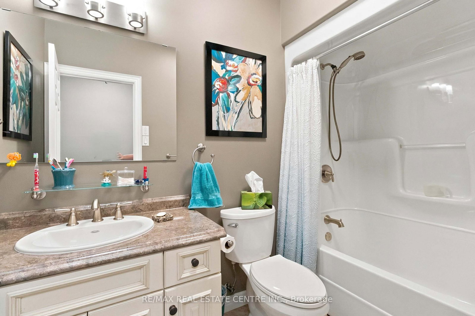 99 Magnolia Drive • Norfolk, ON photo 23