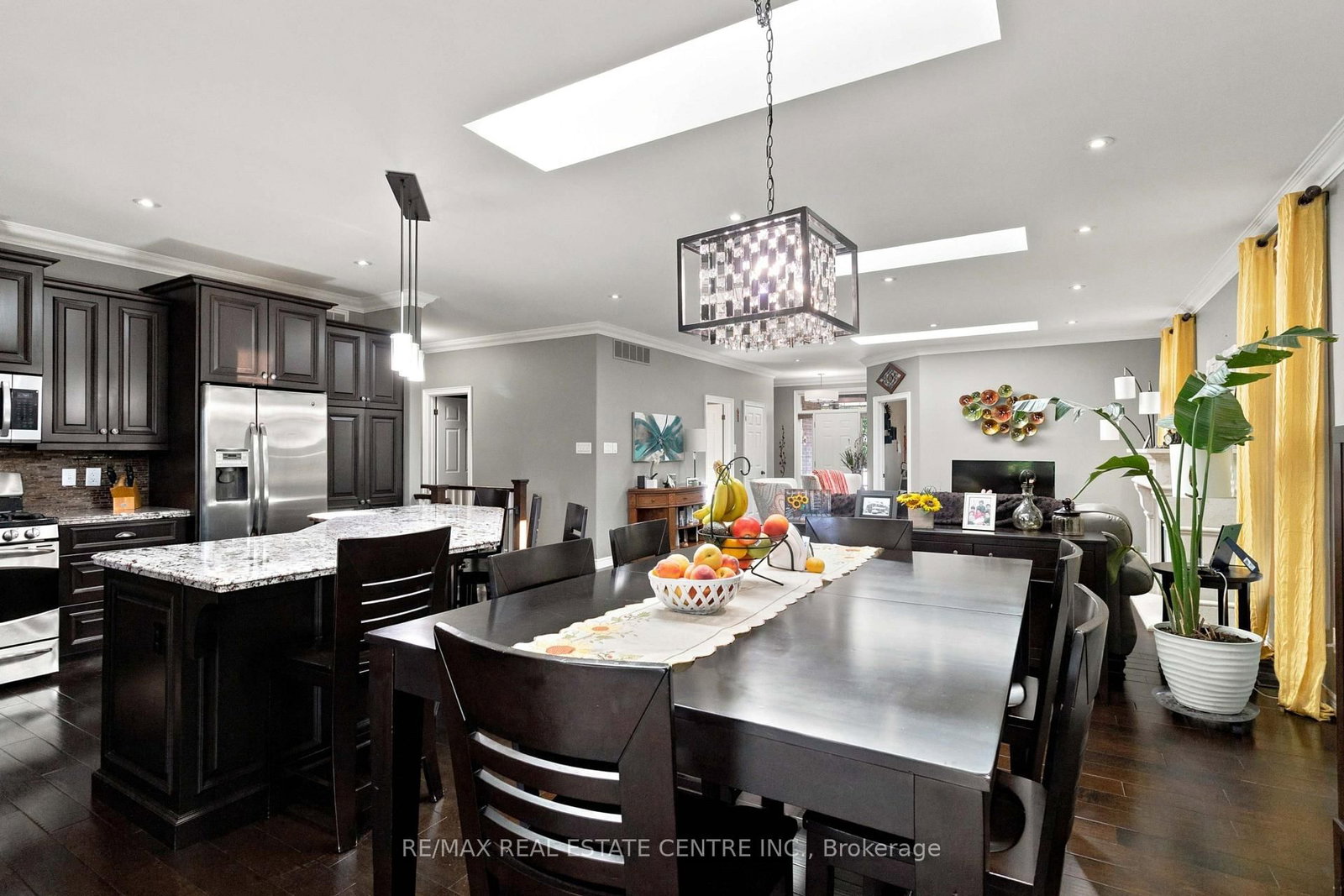 99 Magnolia Drive • Norfolk, ON photo 24