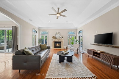 1193 Thornley Street • London South, ON photo 8