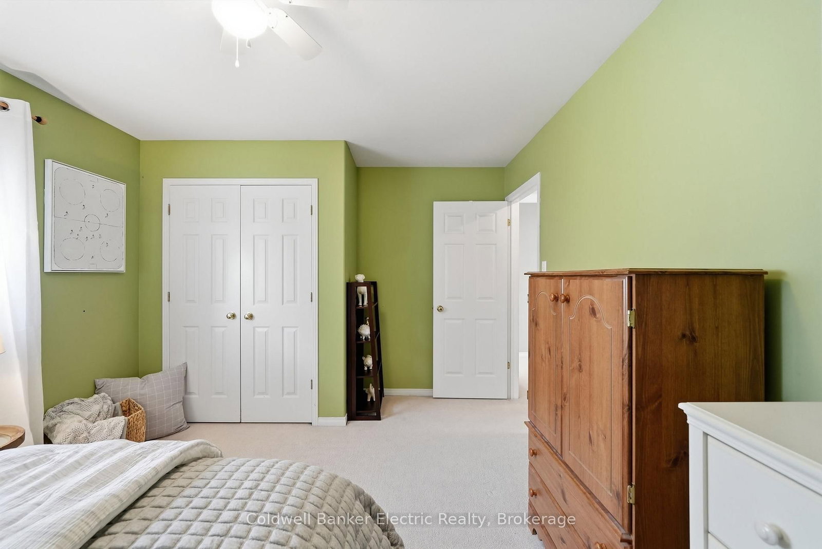 854 Abbey Lane • Peterborough, ON photo 14