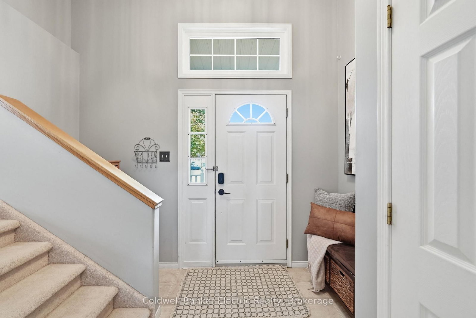 854 Abbey Lane • Peterborough, ON photo 4