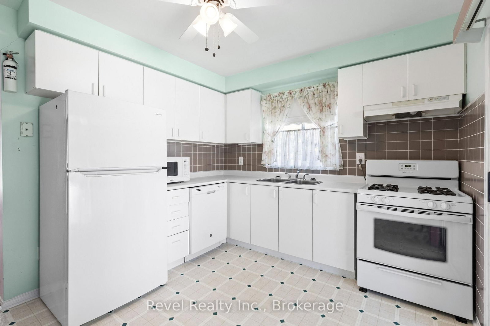 164 Elgin Street • Kawartha Lakes, ON photo 12