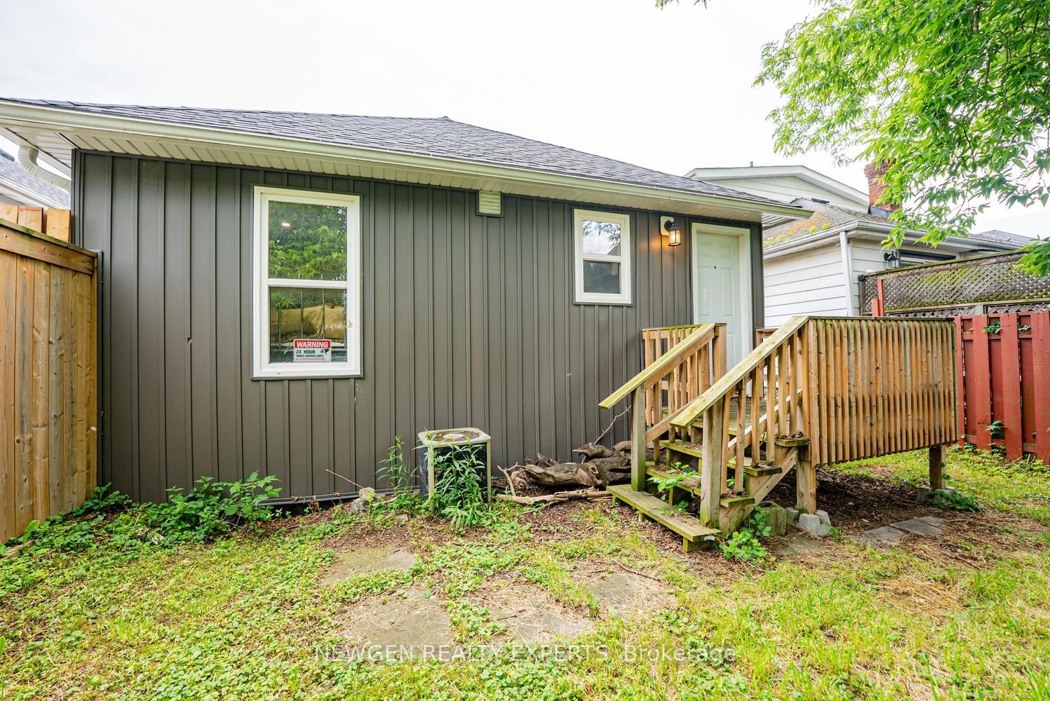 10 Wills Street • St. Catharines, ON photo 22