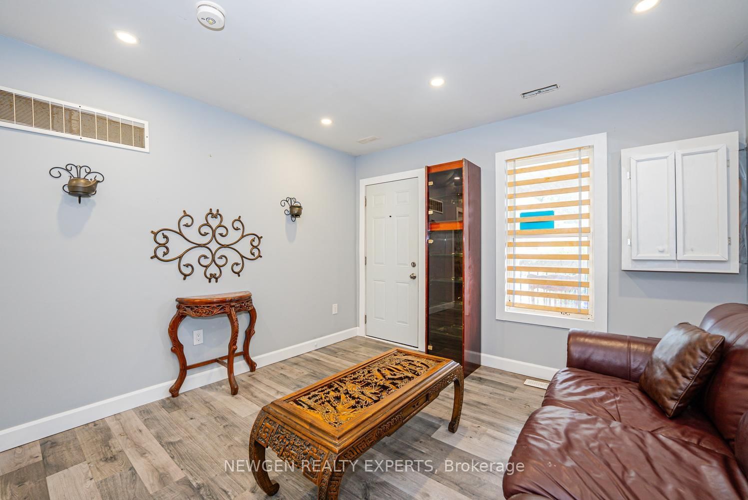 10 Wills Street • St. Catharines, ON photo 8