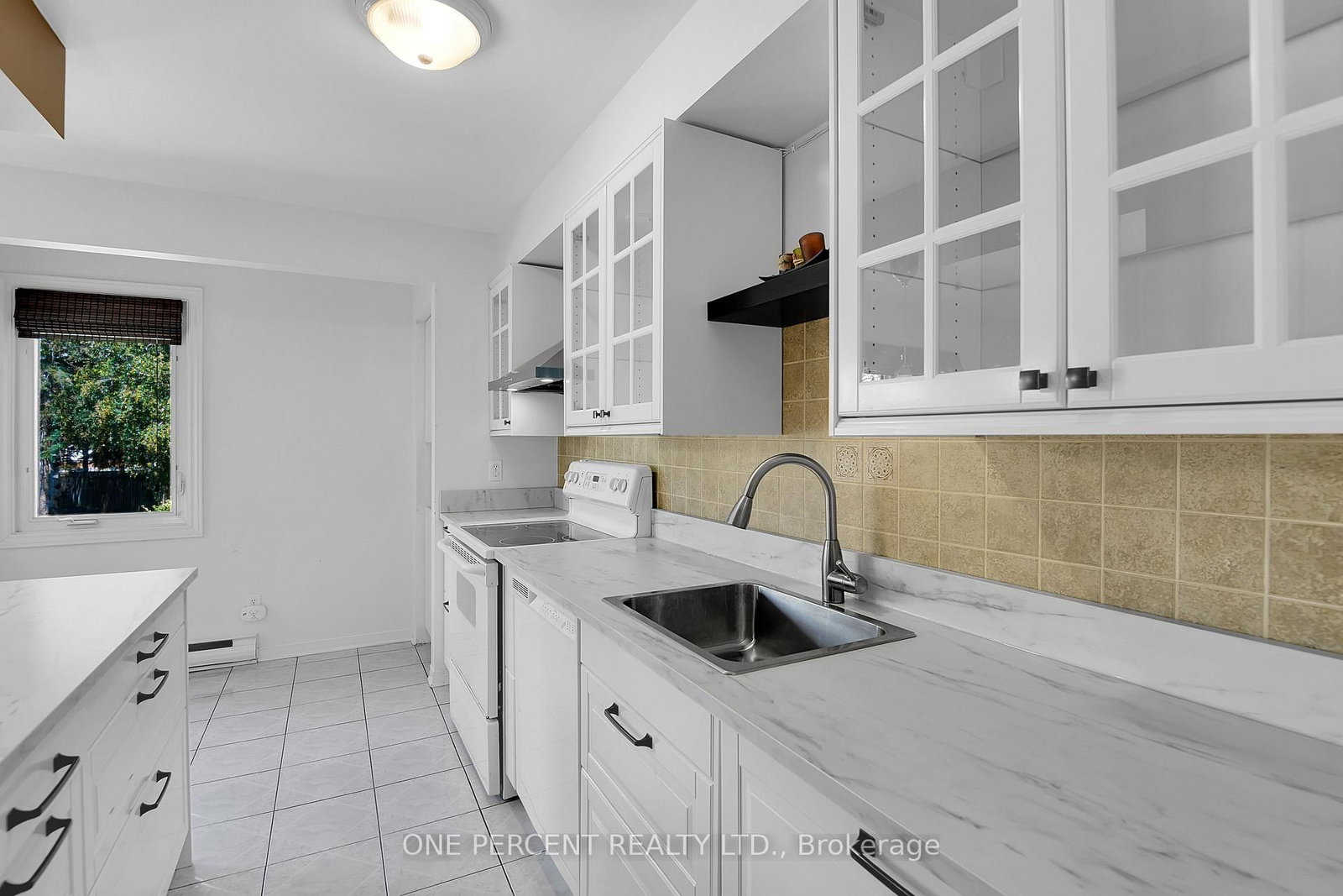 350 Stowe Court • Ottawa, ON photo 13