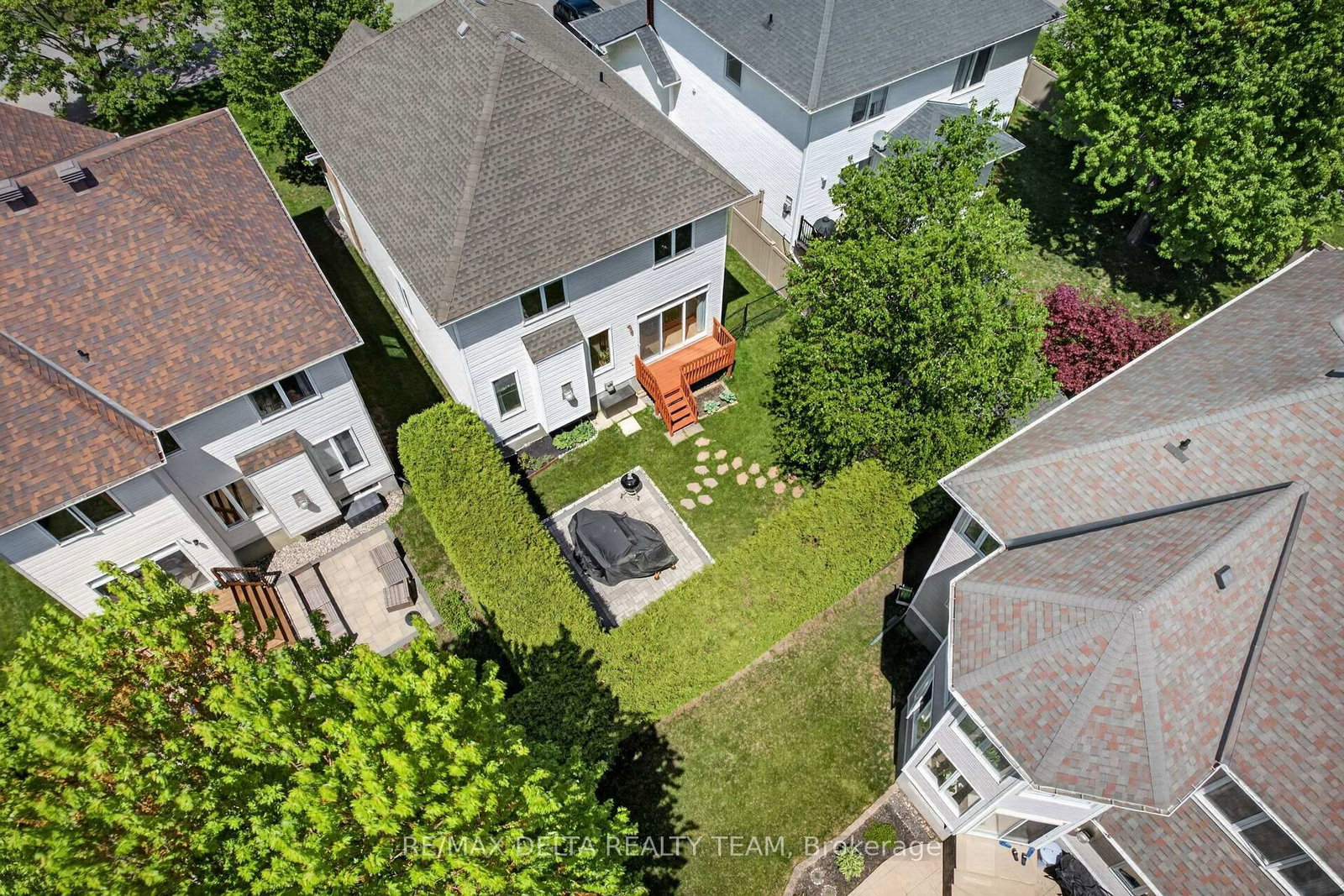 46 Birchfield Avenue • Kanata, ON photo 5
