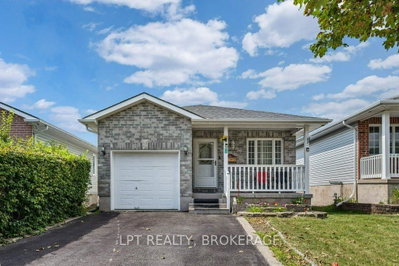 Detached House for sale at 8 Wilfred Crescent, Kingston, Ontario, K7K 7G9 - Rideau - MLS: X13694746