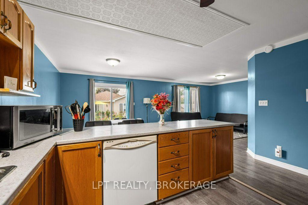 8 Wilfred Crescent • Kingston, ON photo 15