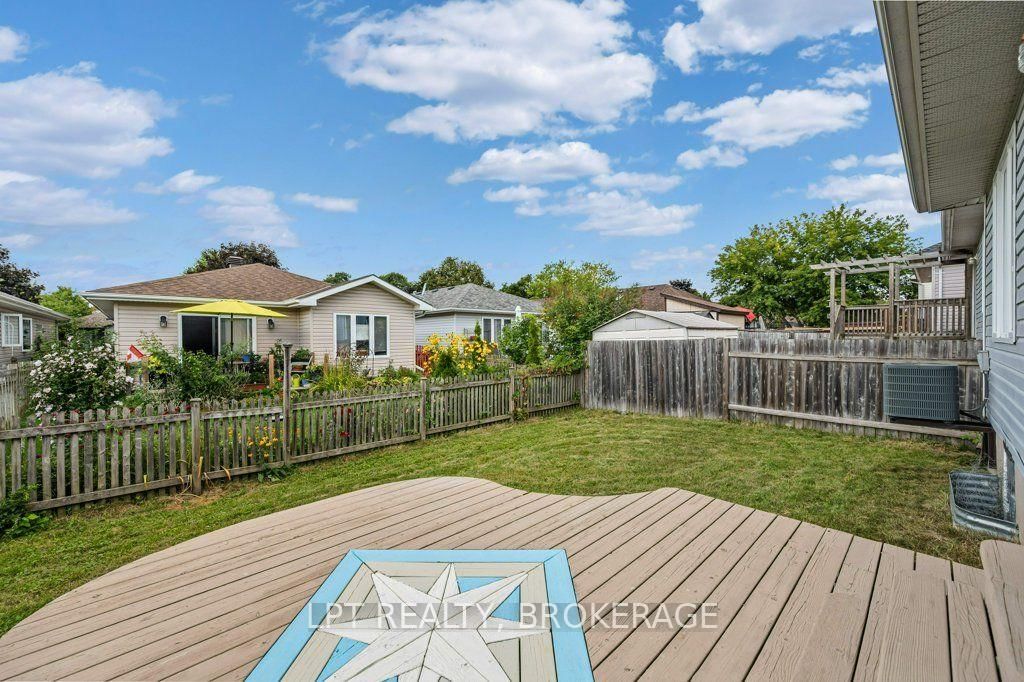 8 Wilfred Crescent • Kingston, ON photo 31