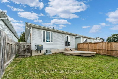 8 Wilfred Crescent • Kingston, ON photo 6