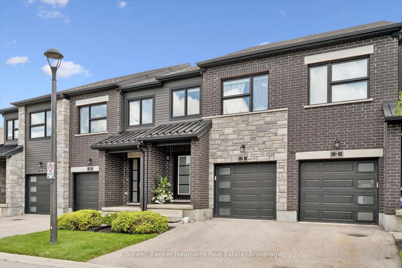 3 - 91 Poppy Drive E