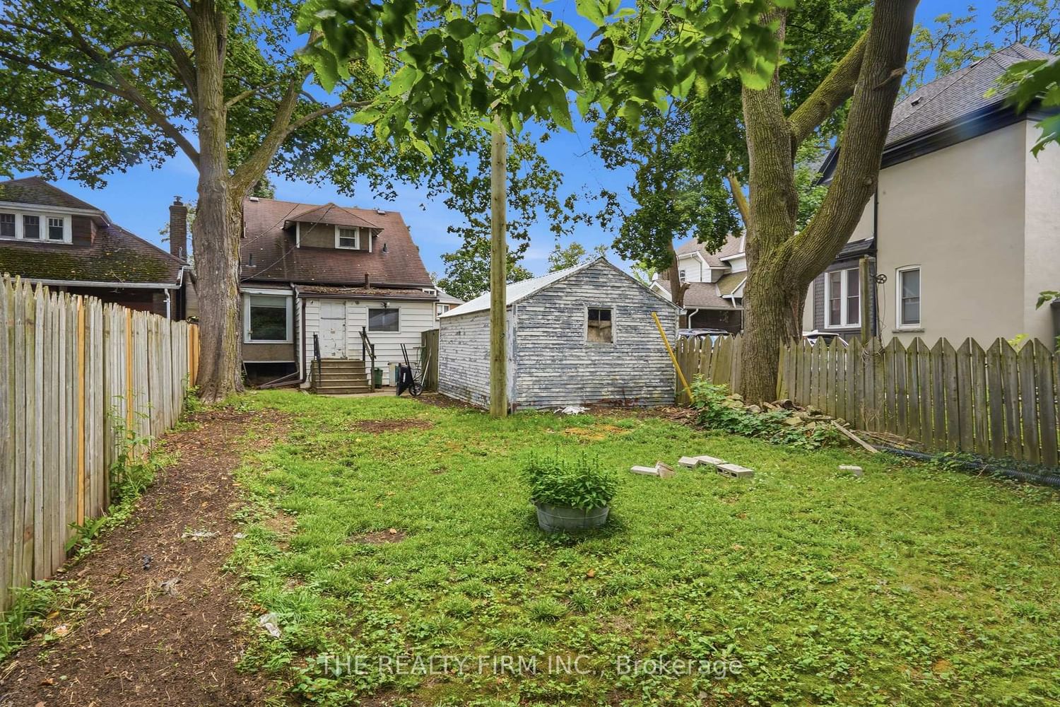 Listing Image 44