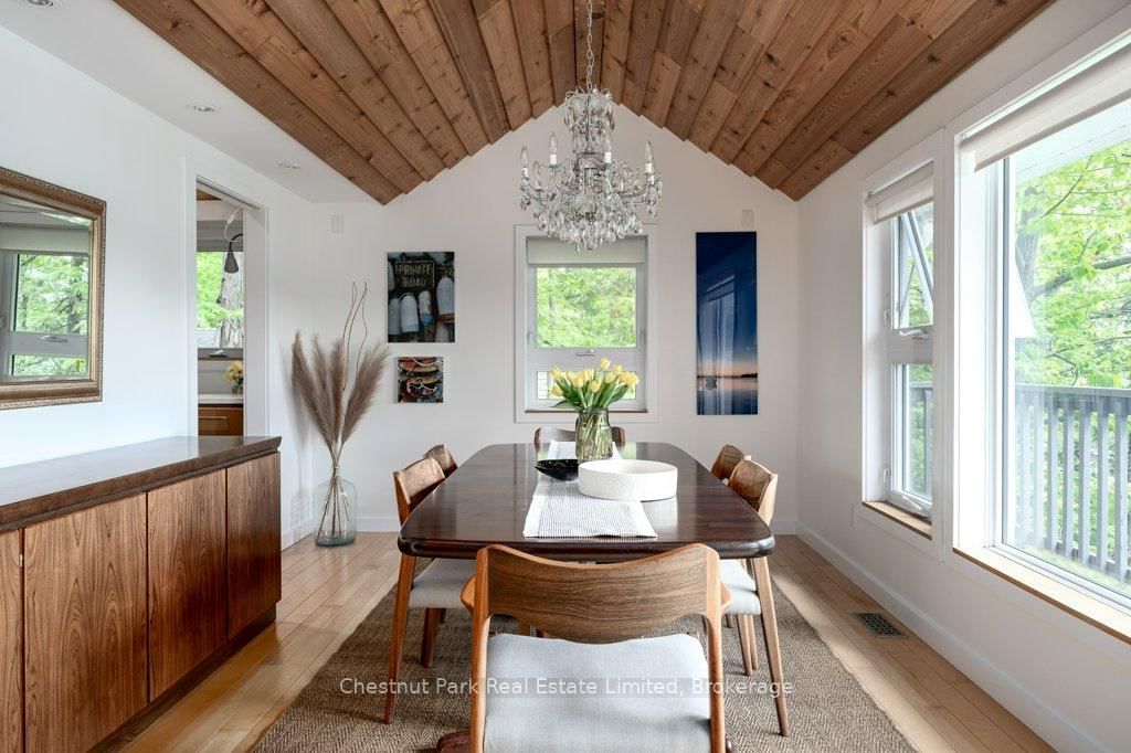 347 Prinyers Cove Crescent • Prince Edward County, ON photo 13