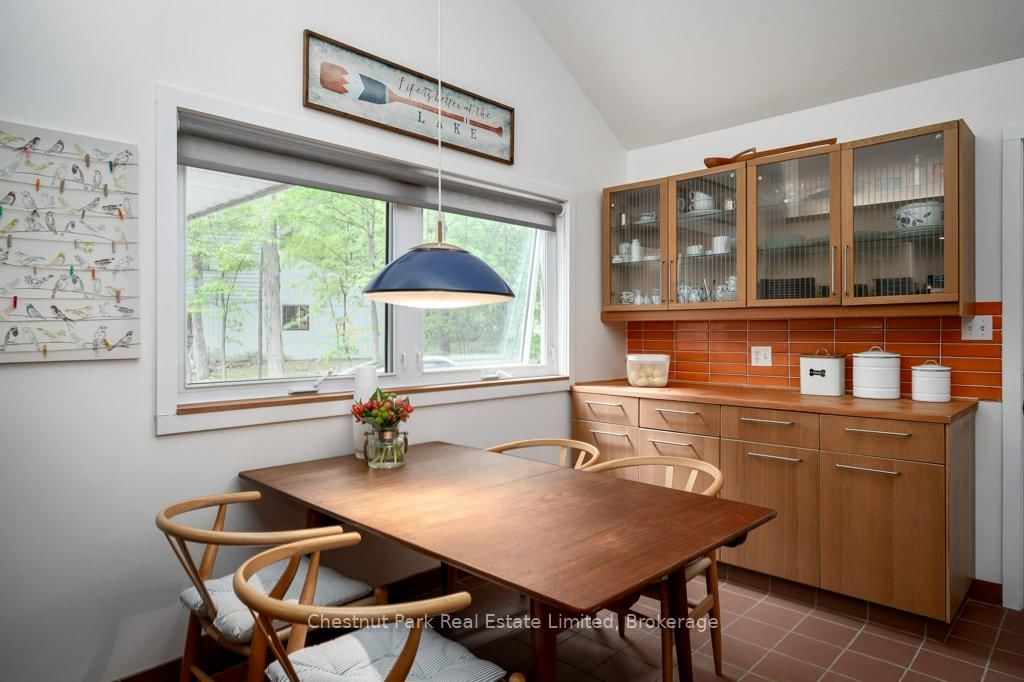 347 Prinyers Cove Crescent • Prince Edward County, ON photo 18