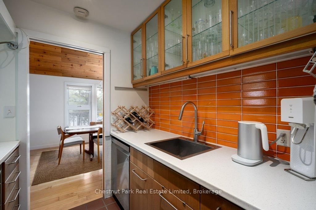 347 Prinyers Cove Crescent • Prince Edward County, ON photo 22