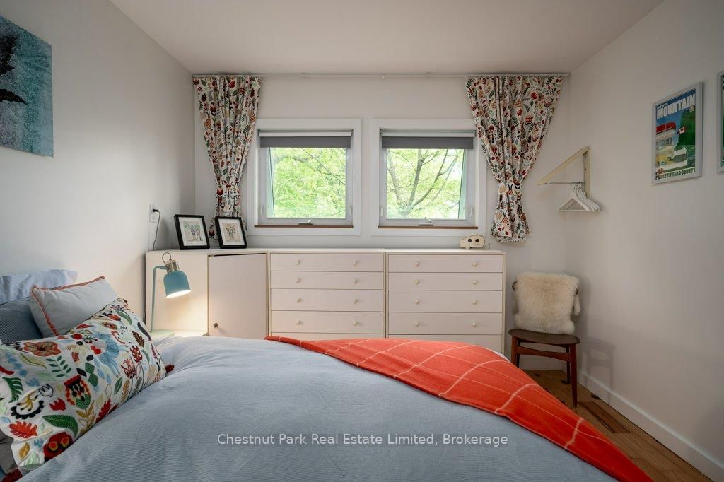 347 Prinyers Cove Crescent • Prince Edward County, ON photo 28