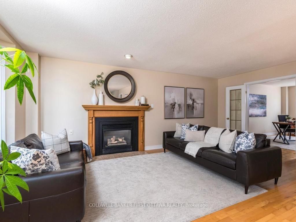 5 Hearn Crescent • Stittsville, ON photo 10