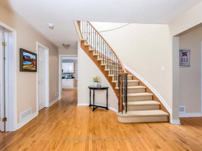 5 Hearn Crescent • Stittsville, ON photo 5