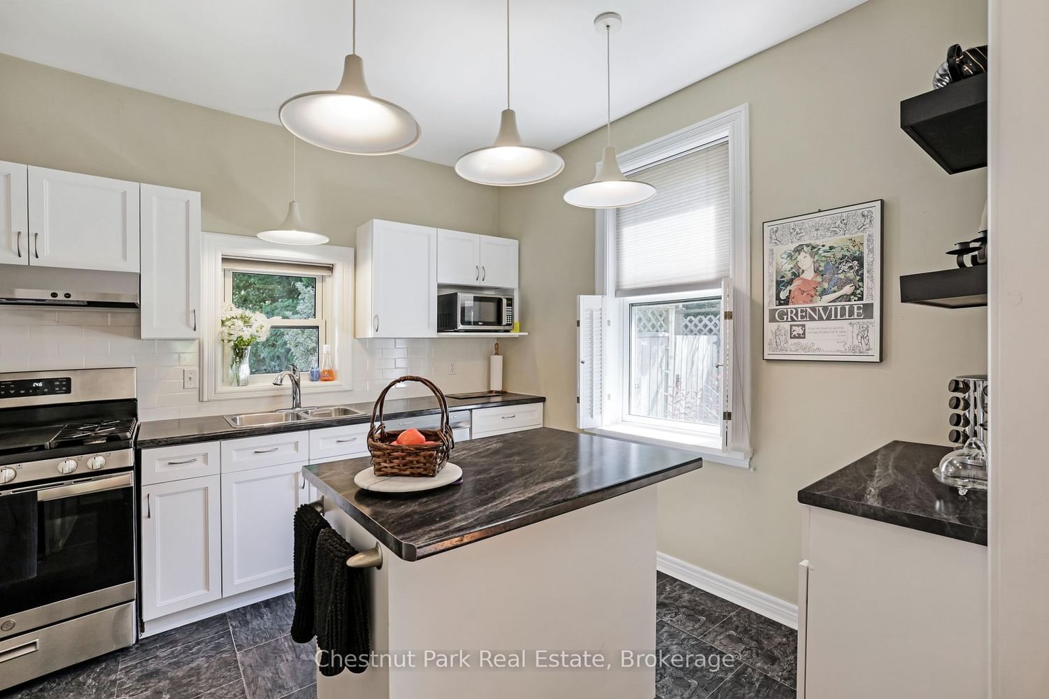 755 4th Avenue E • Owen Sound, ON photo 14