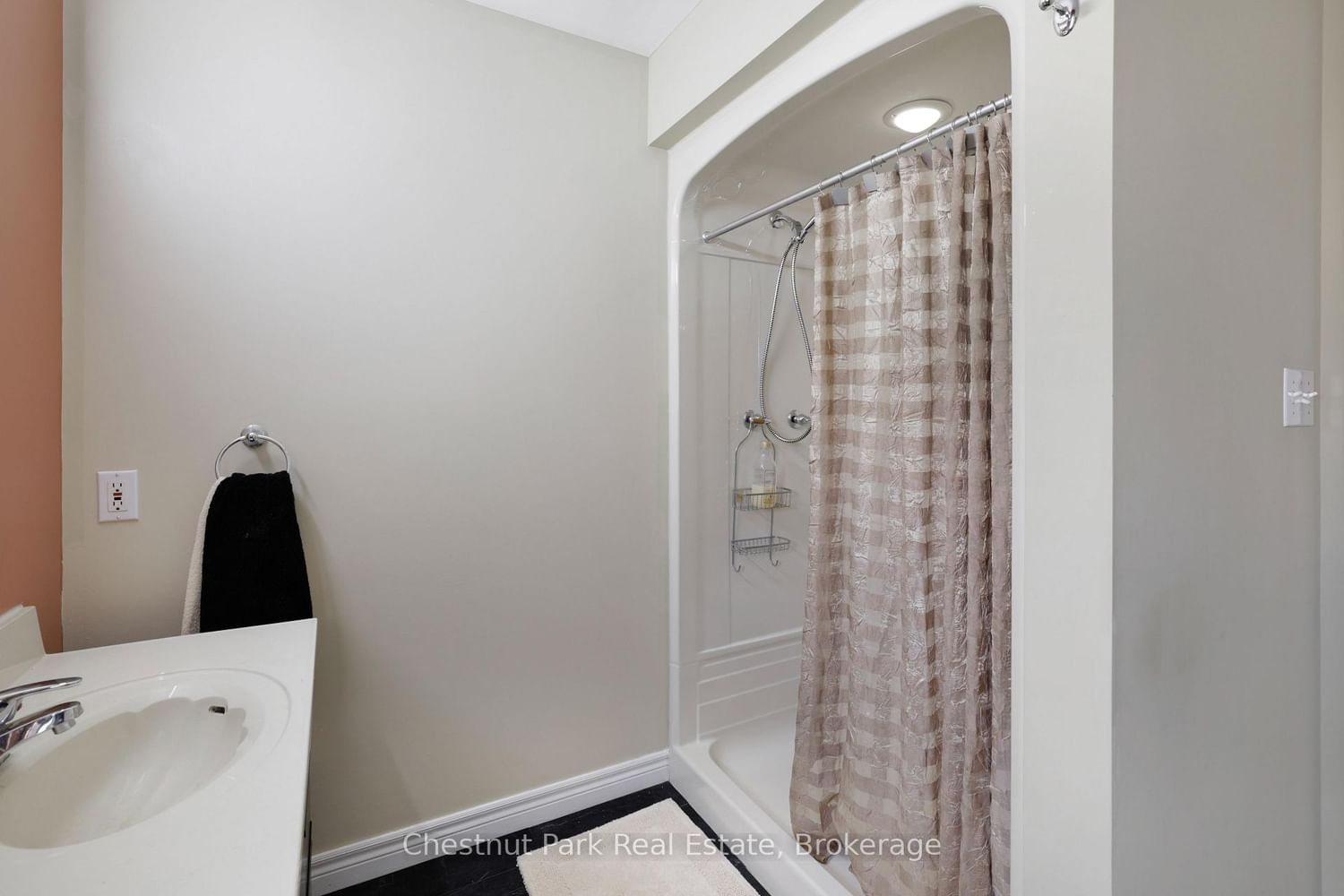 755 4th Avenue E • Owen Sound, ON photo 19