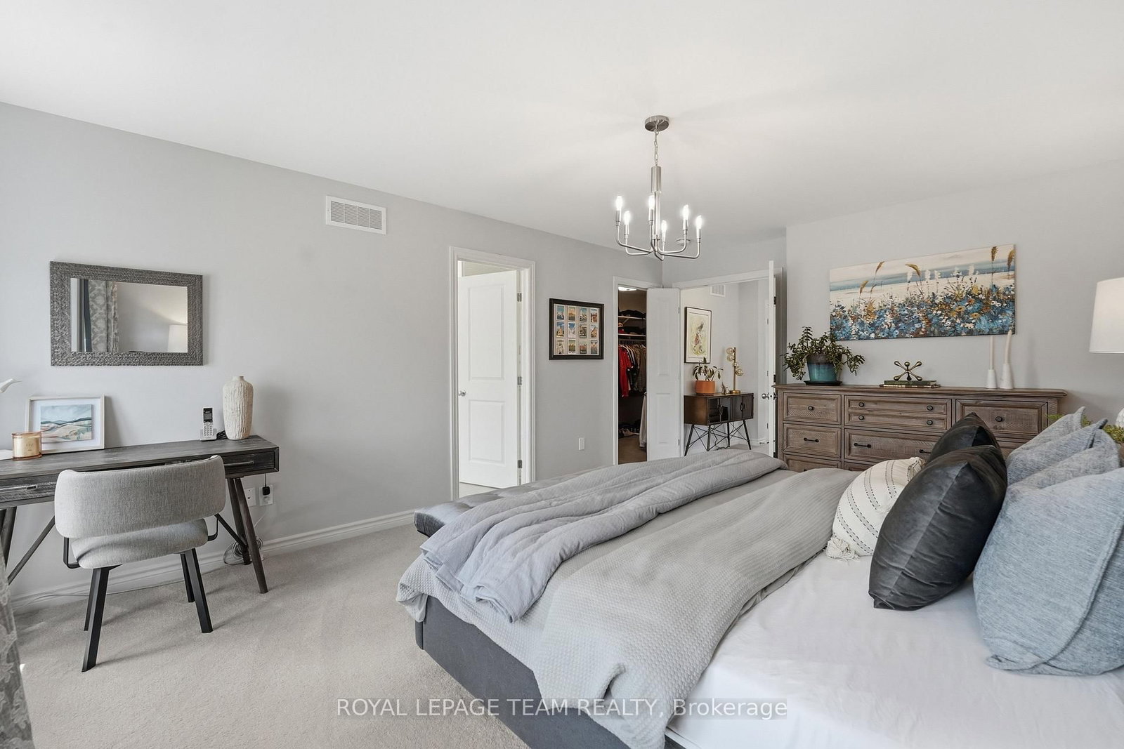 715 Maverick Crescent • Ottawa, ON photo 25