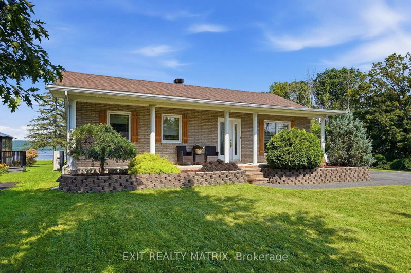 554 Front Road