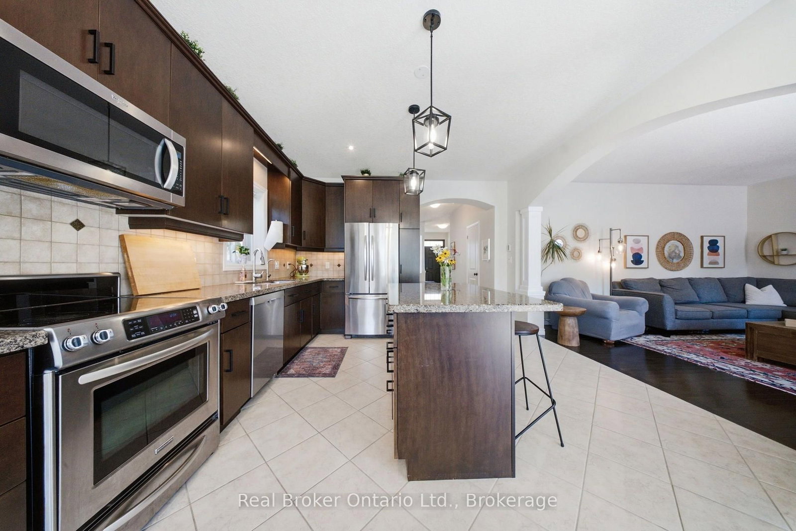 65 Amsterdam Crescent • Guelph, ON photo 11