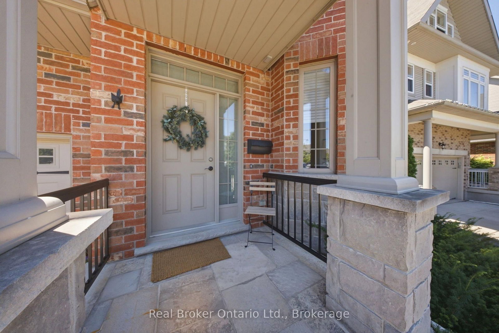65 Amsterdam Crescent • Guelph, ON photo 4