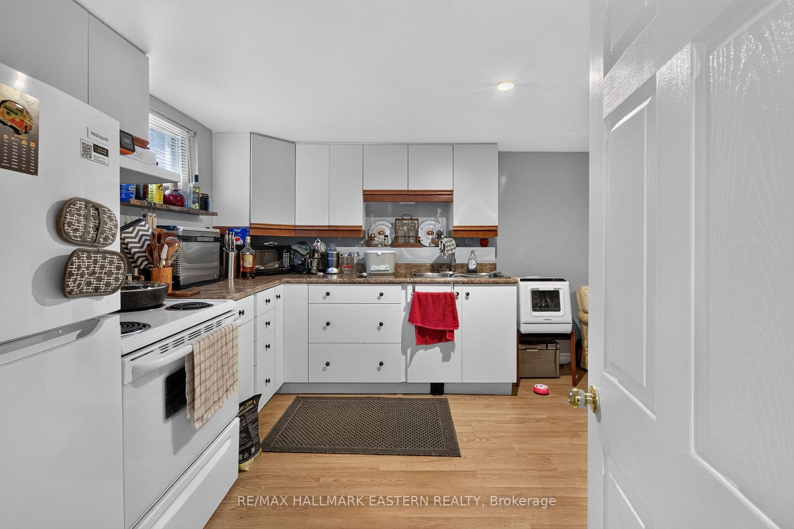 501 Glengarry Avenue • Peterborough, ON photo 27