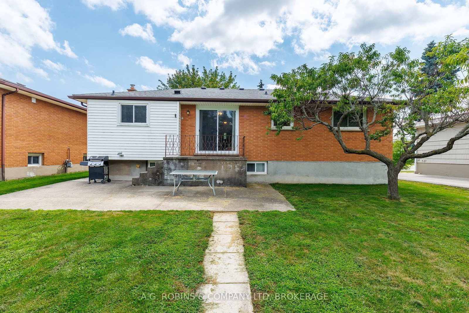 12 Berkley Avenue • Port Colborne, ON photo 23