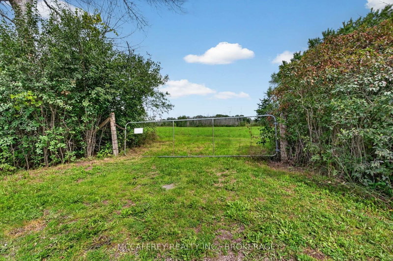 Near 1549 Doyle Road