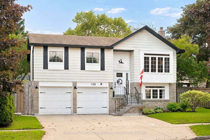 158 Autumn Hill Crescent