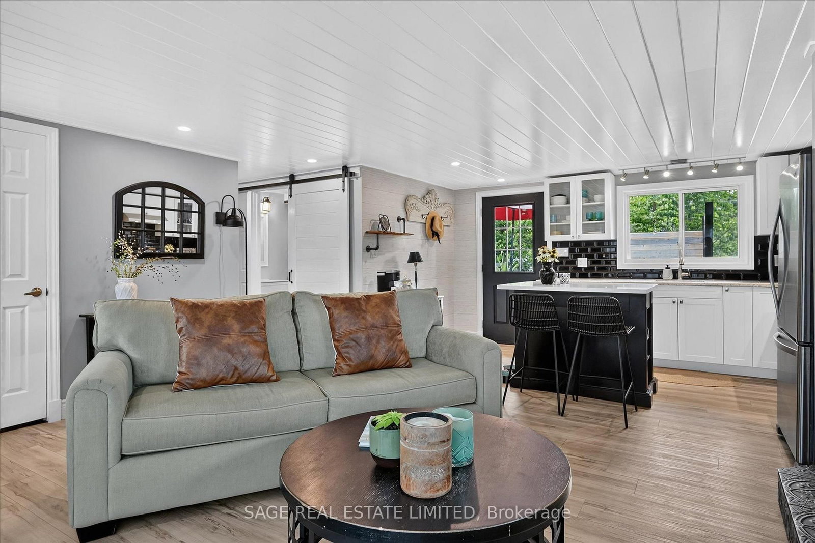 78 William Street • Kawartha Lakes, ON photo 10