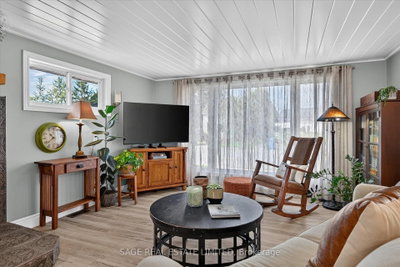 78 William Street • Kawartha Lakes, ON photo 8