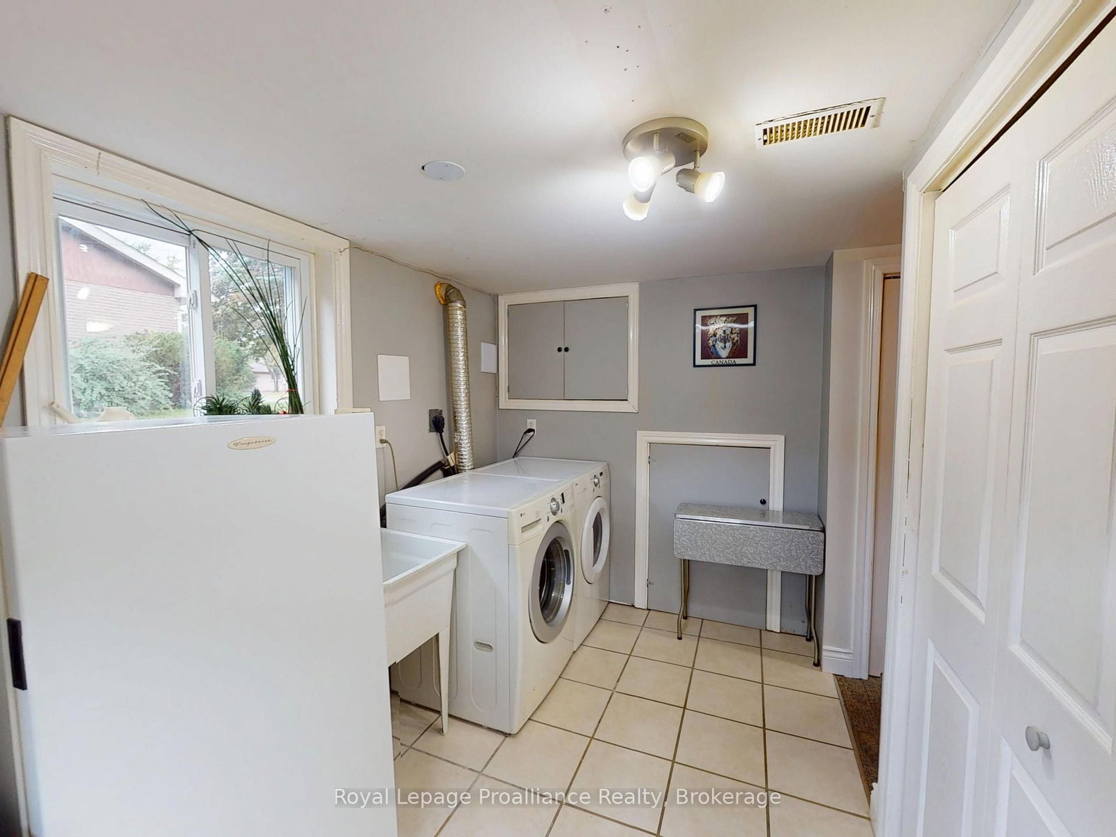 32 Glen Road • Belleville, ON photo 23