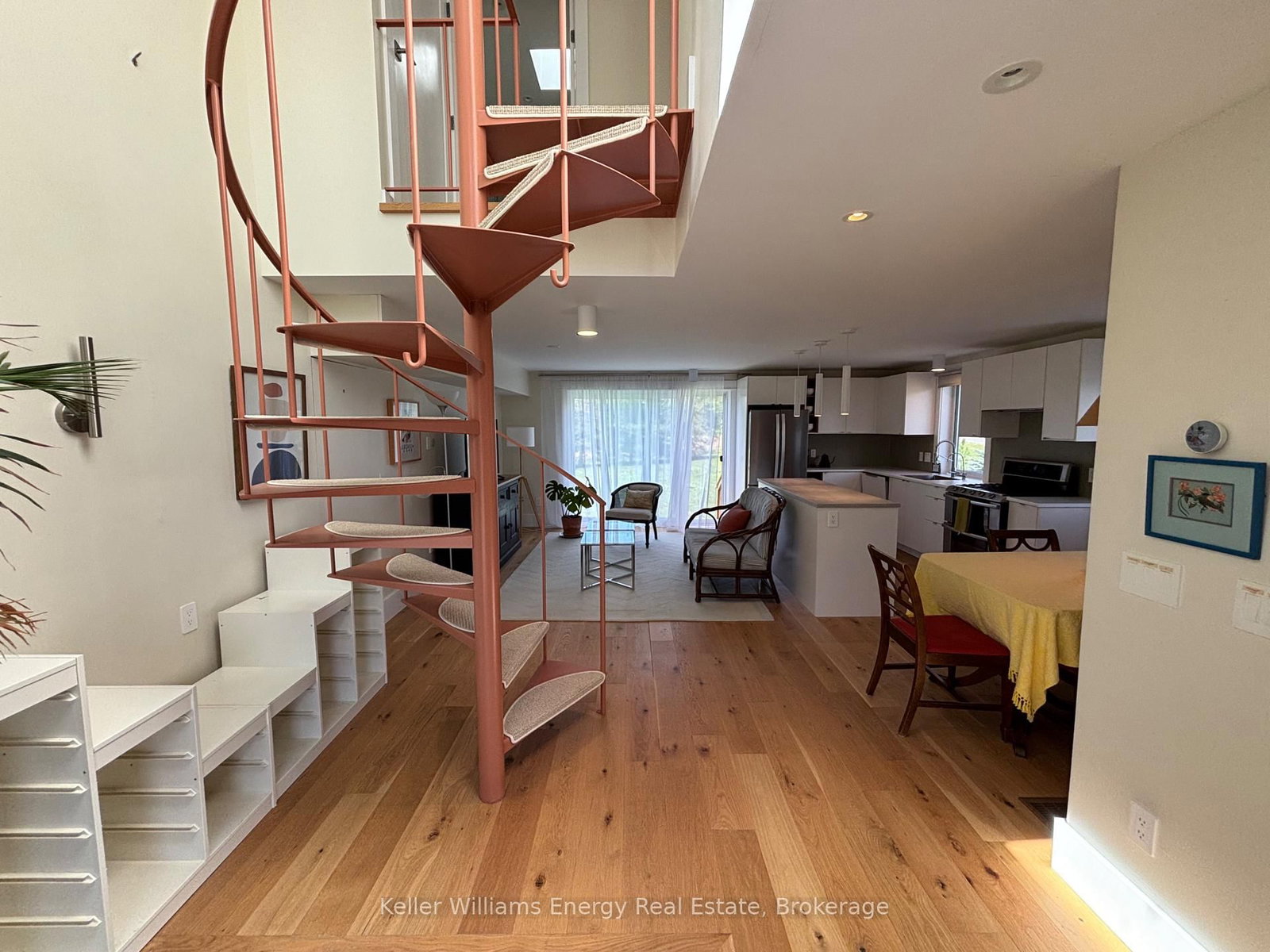 2 - 18683 Loyalist Parkway, Prince Edward County 5