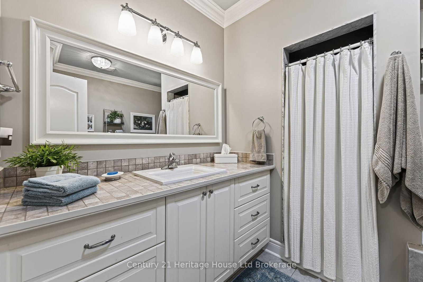 528 Baldwin Crescent • Woodstock, ON photo 20