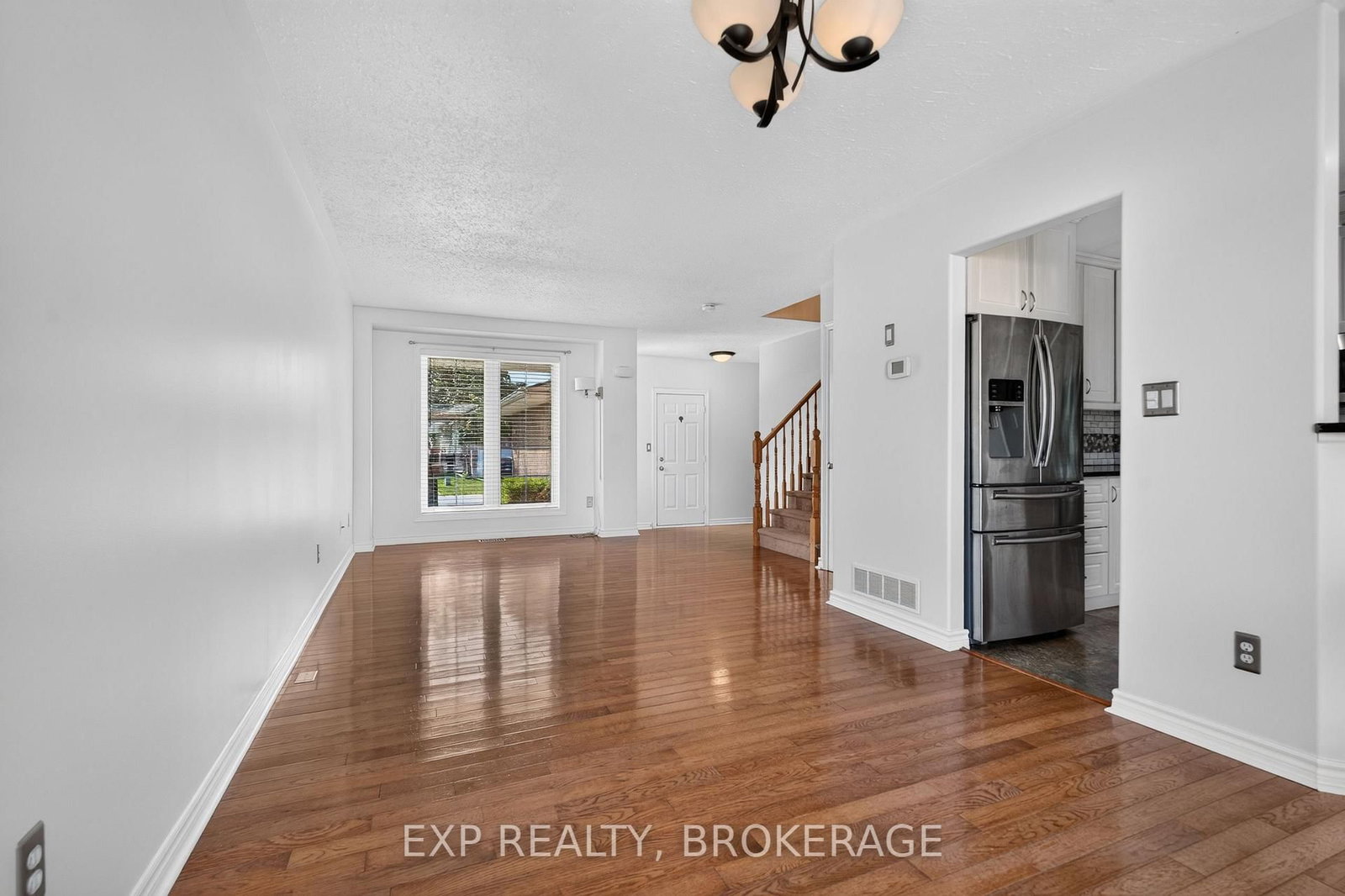 1896 BERRYWOOD Crescent • Kingston, ON photo 13