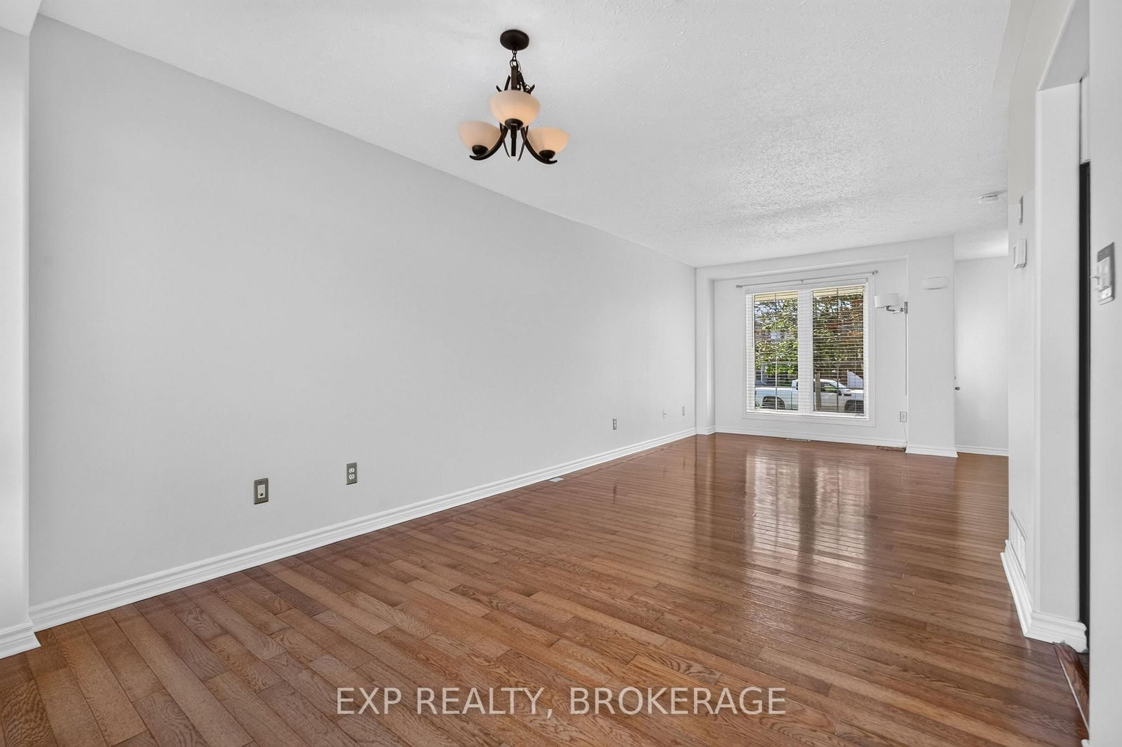 1896 BERRYWOOD Crescent • Kingston, ON photo 14