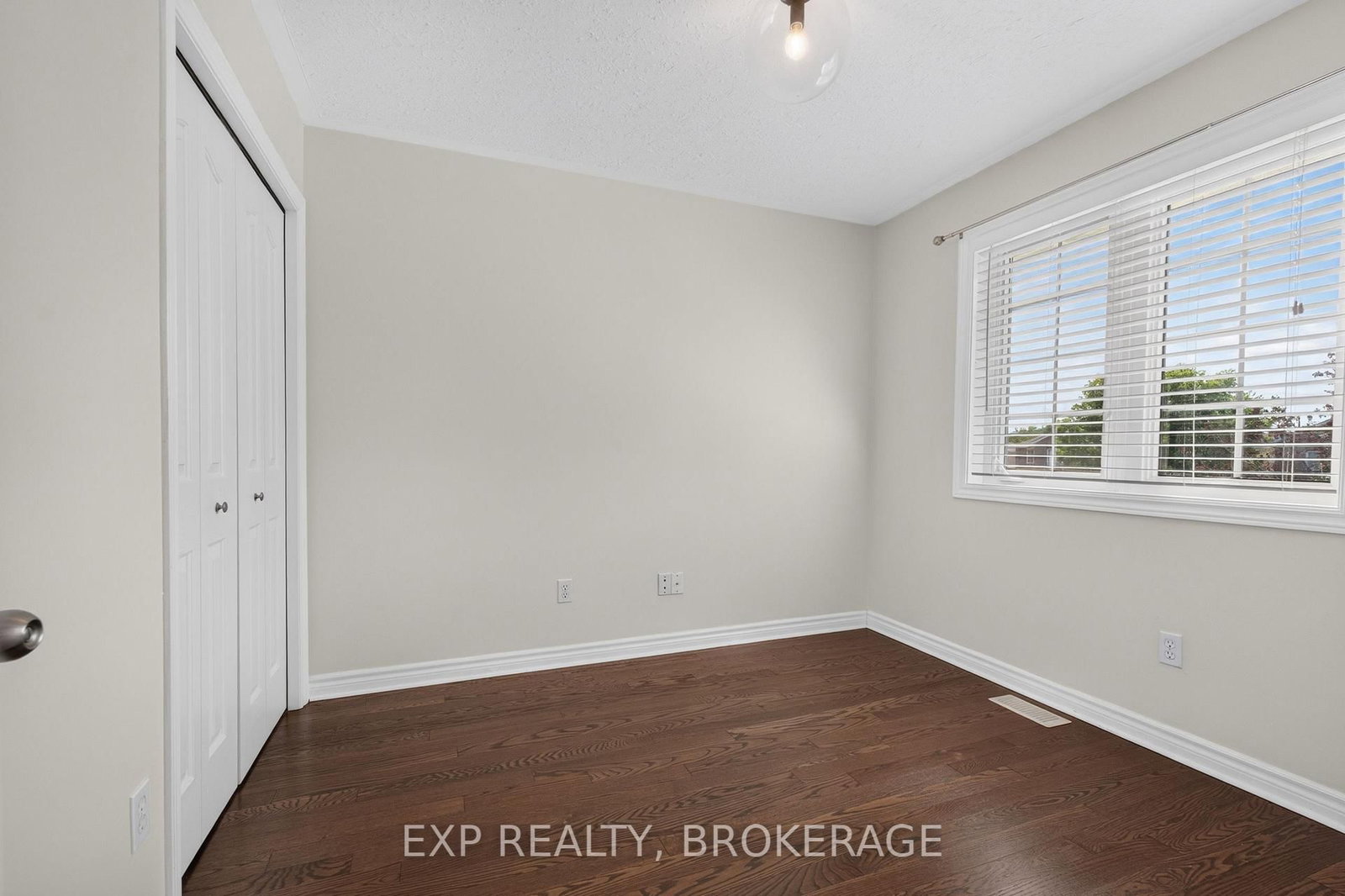 1896 BERRYWOOD Crescent • Kingston, ON photo 29
