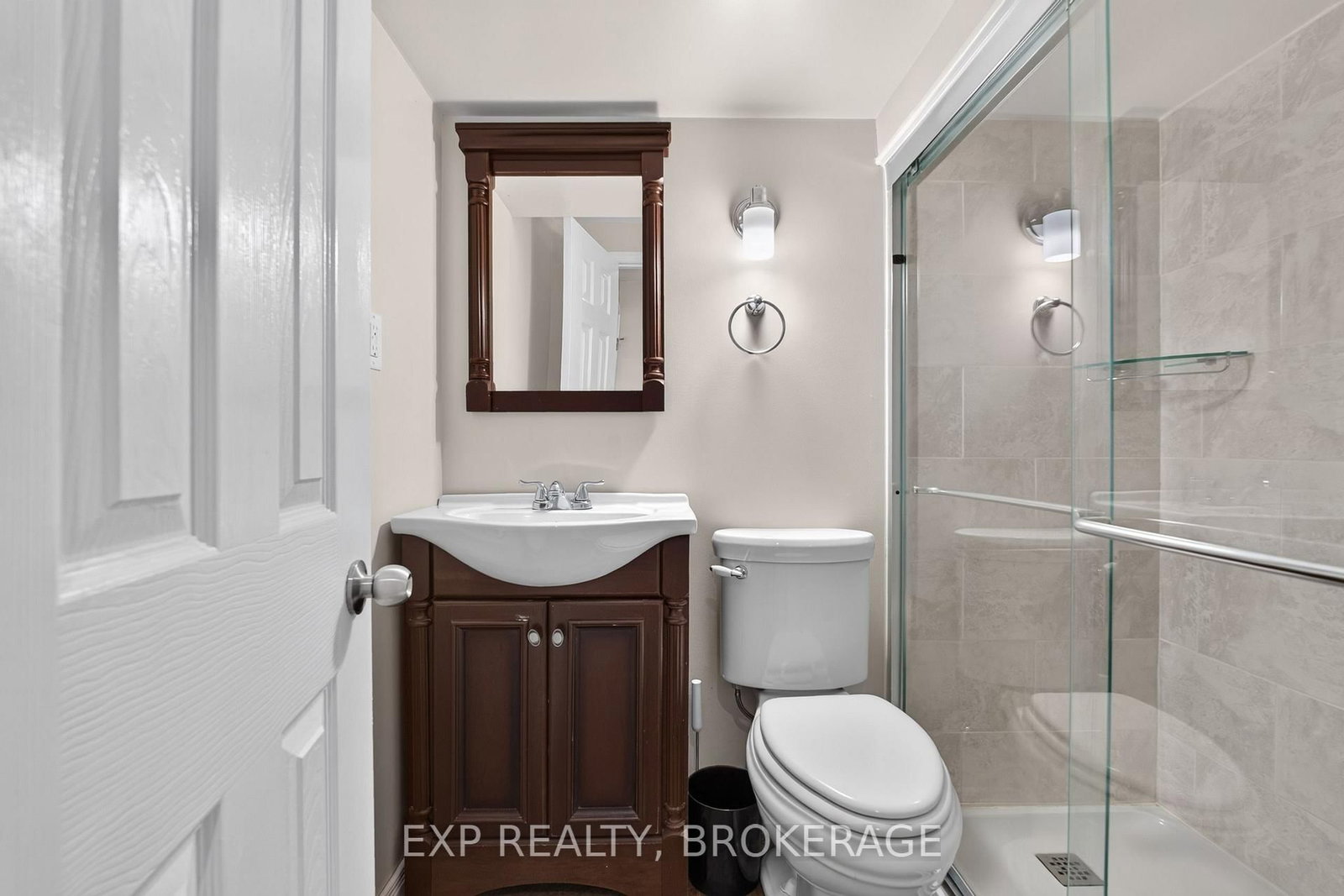 1896 BERRYWOOD Crescent • Kingston, ON photo 37