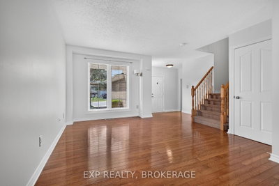 1896 BERRYWOOD Crescent • Kingston, ON photo 6