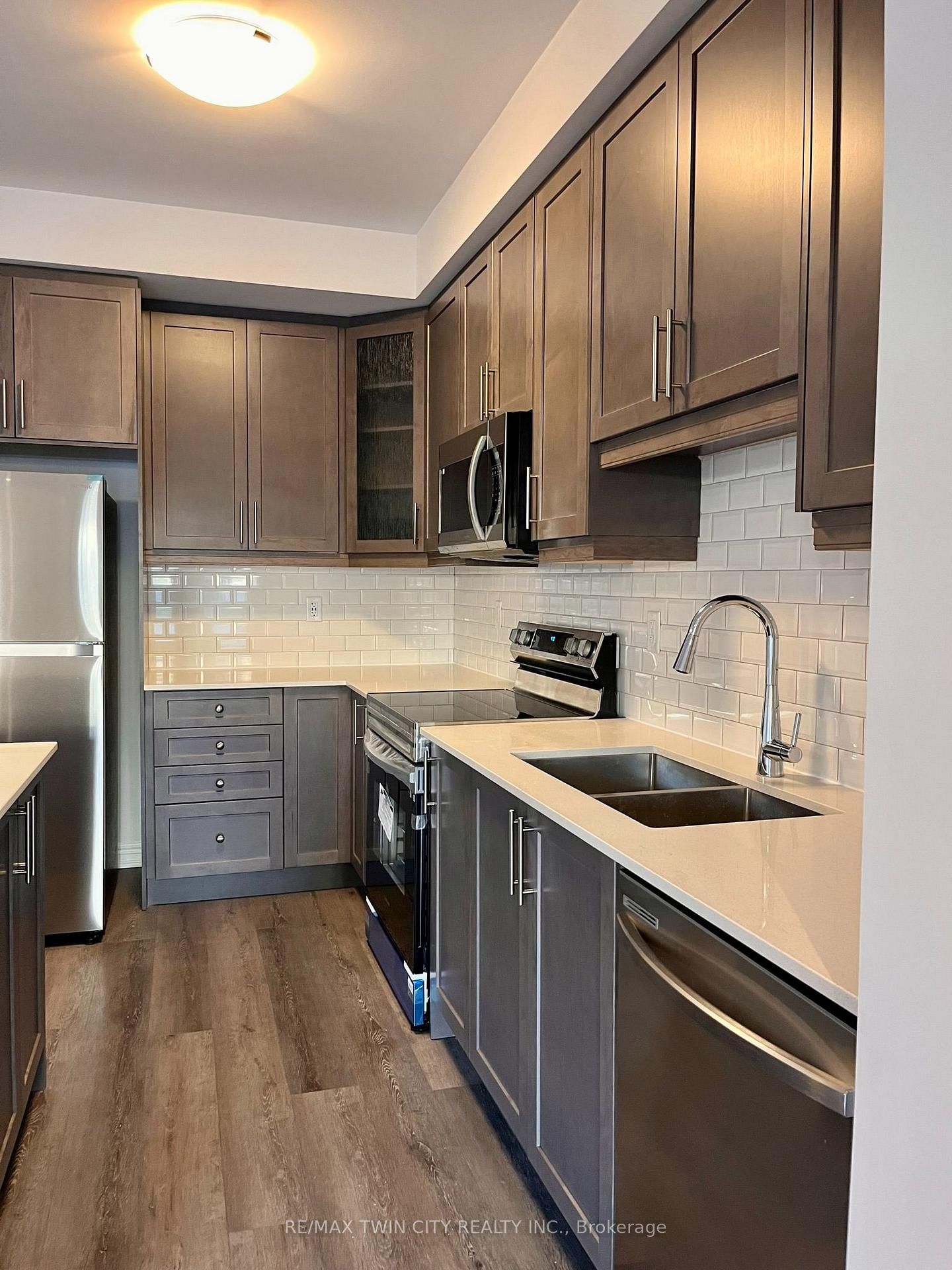 2 - 461 Blackburn Drive, Brantford 4