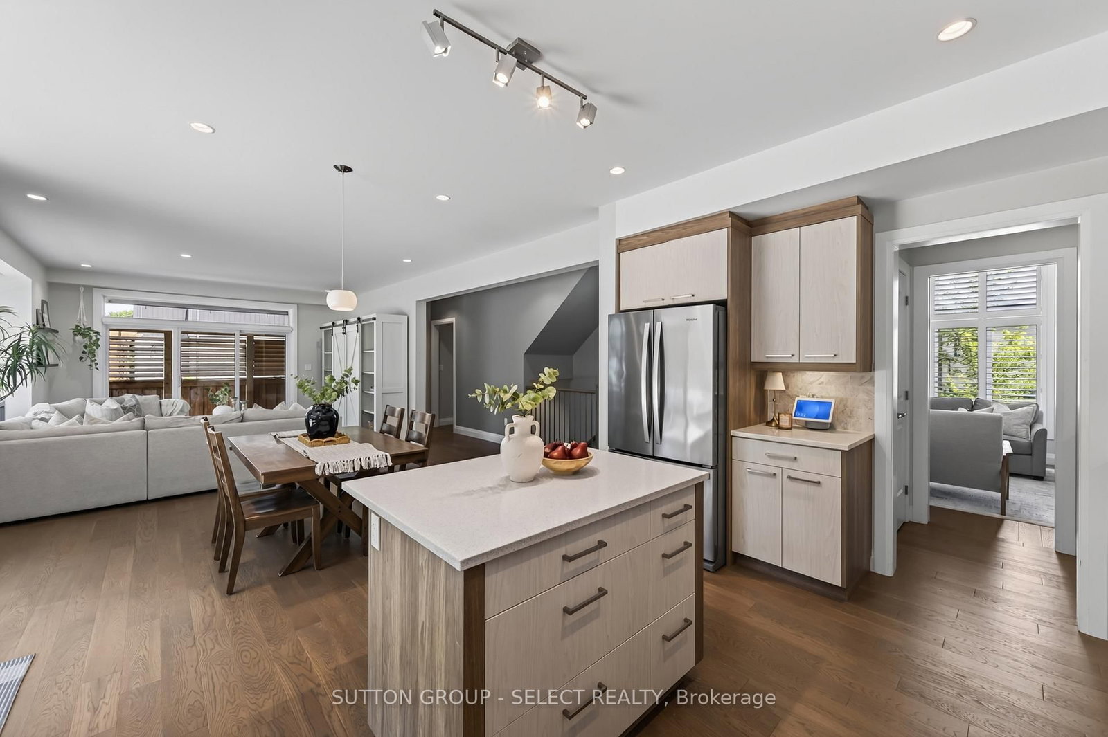 216 Martin Drive • Middlesex Centre, ON photo 15