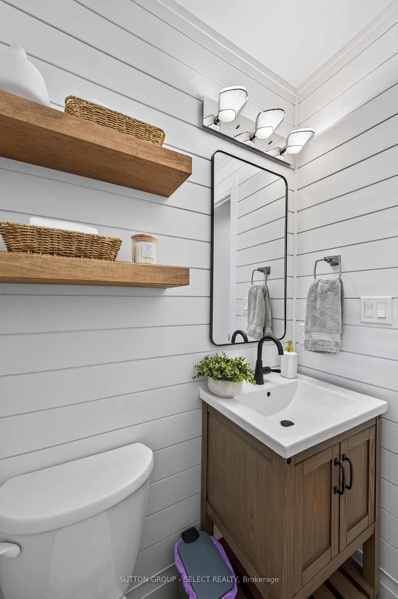 216 Martin Drive • Middlesex Centre, ON photo 23