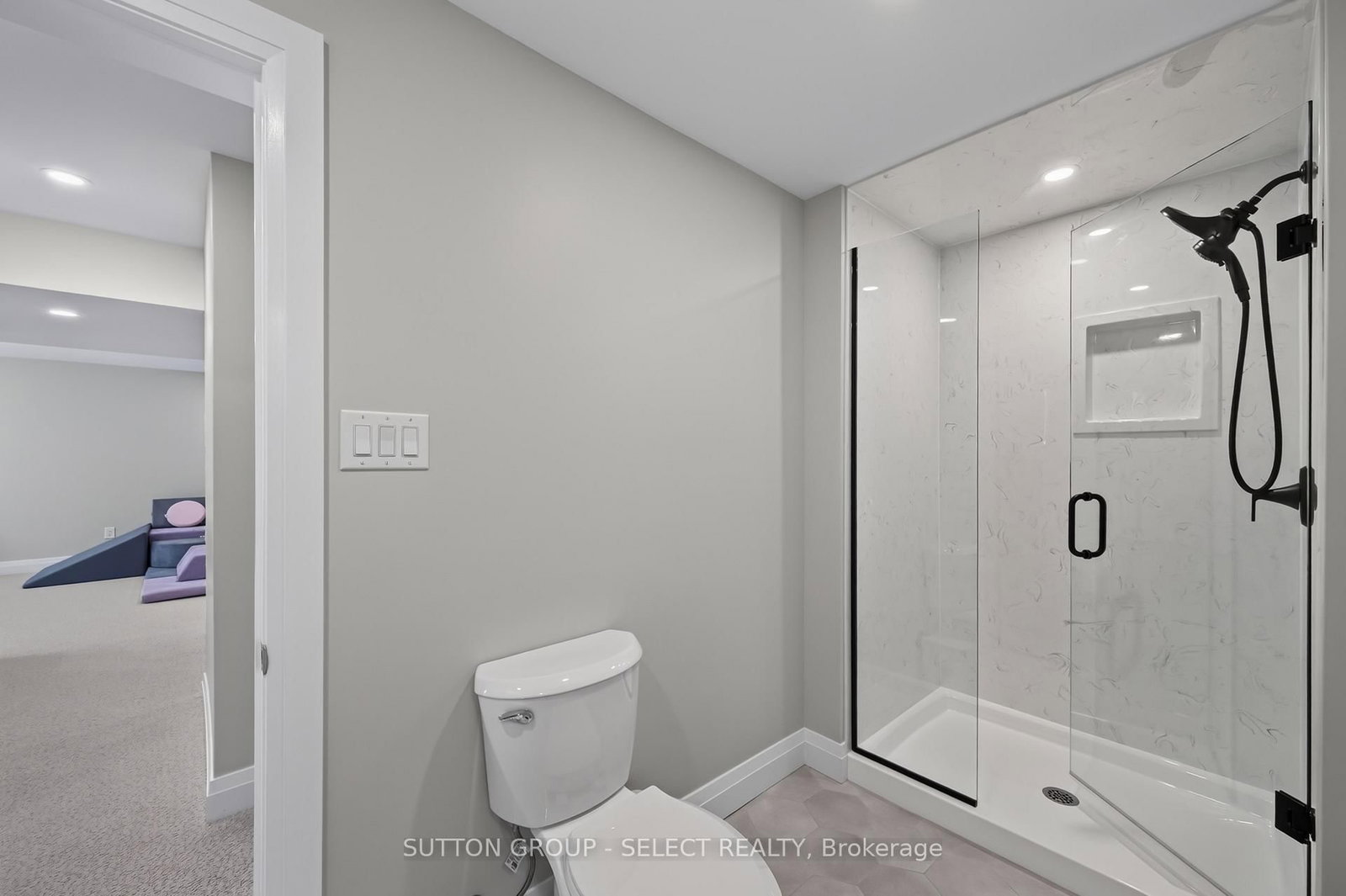 216 Martin Drive • Middlesex Centre, ON photo 37
