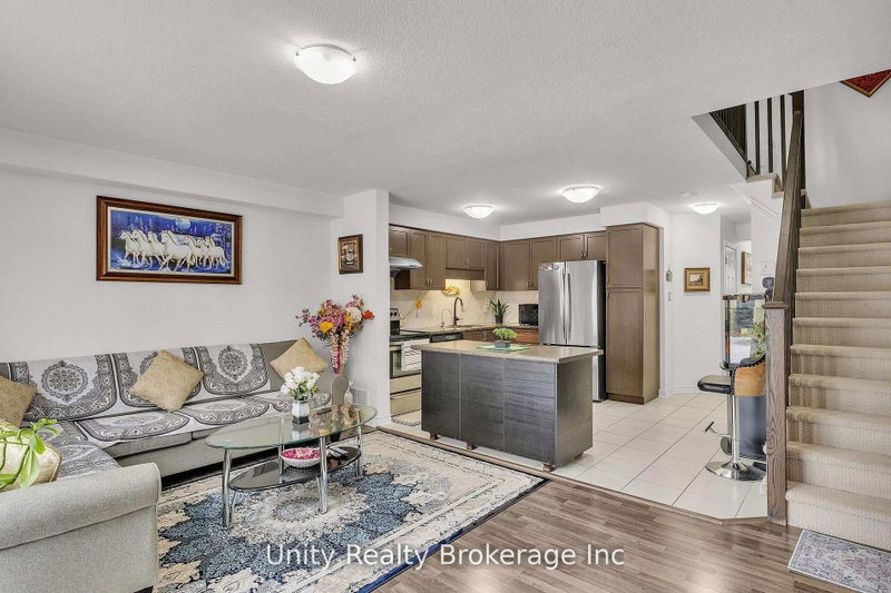 44 Arlington Crescent