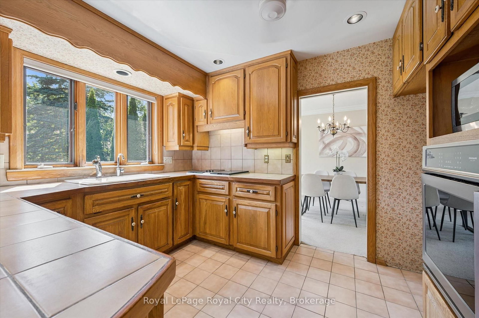 67 Woodside Road • Guelph, ON photo 18