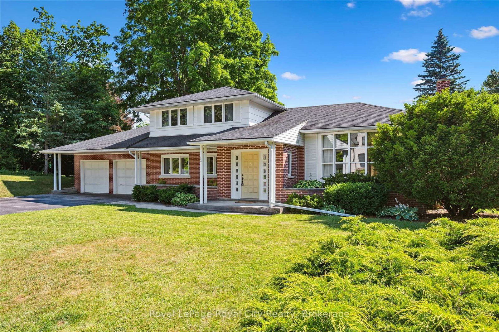 67 Woodside Road • Guelph, ON photo 2